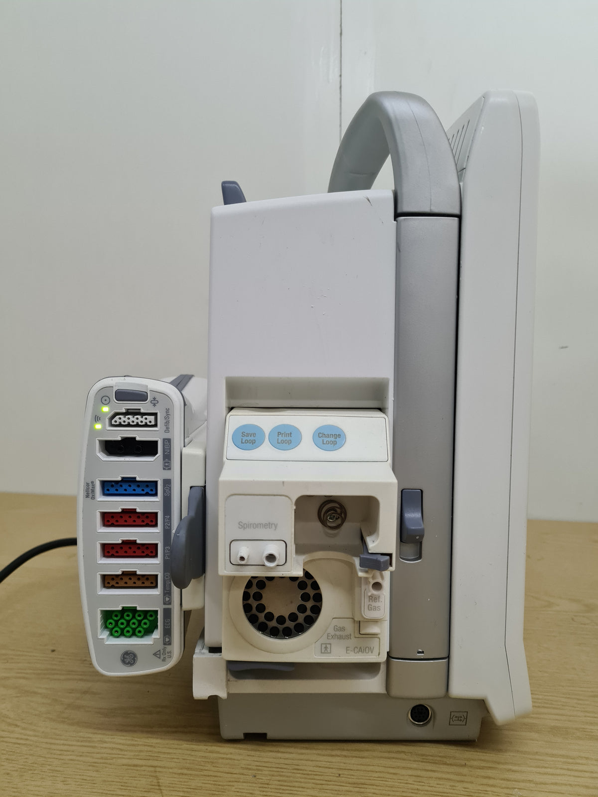 GE CARESCAPE B650 Patient Monitor with PDM & Gas Module
