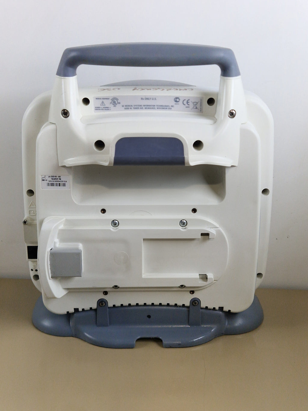 GE Transport Pro Patient Monitor with Transport Display Power Supply