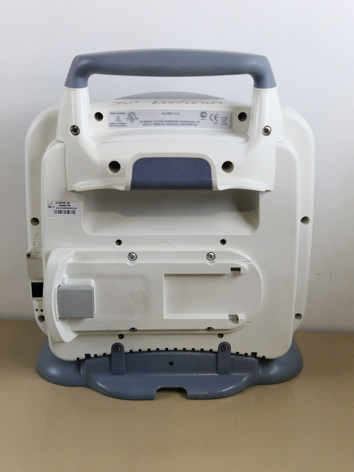 GE Transport Pro Patient Monitor with Transport Display Power Supply
