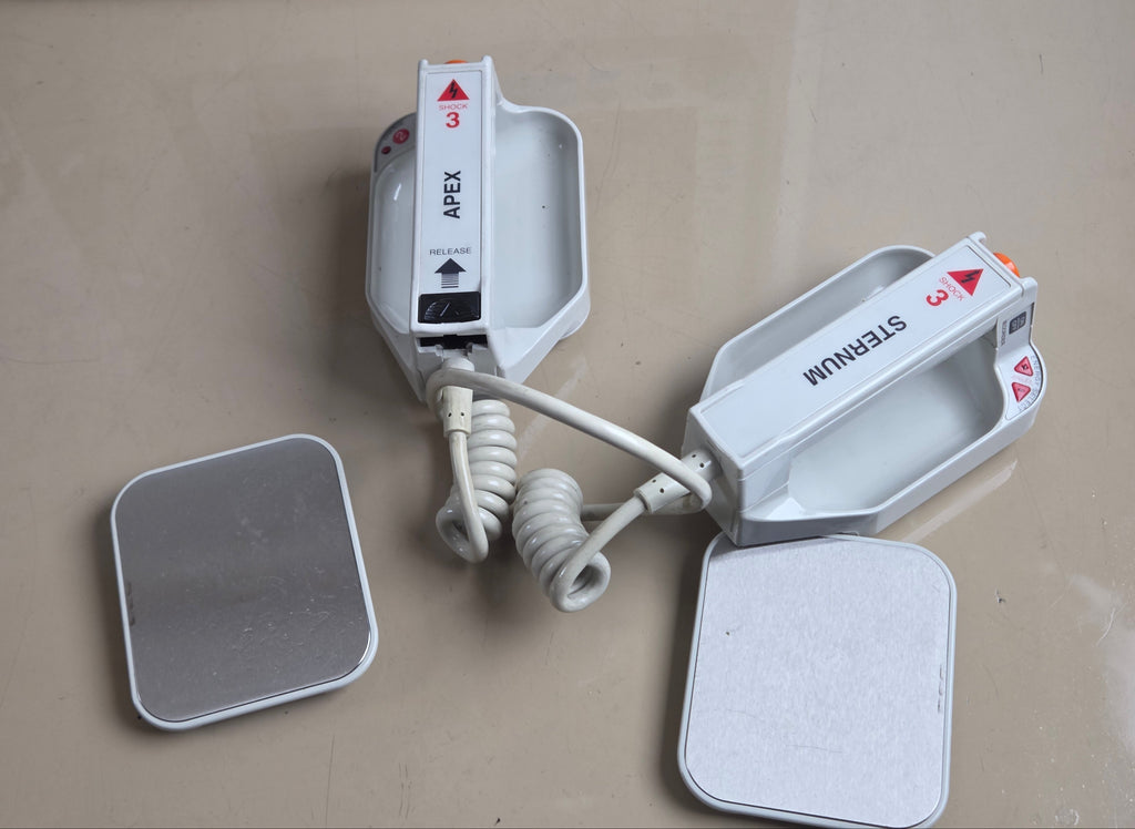 ZOLL Defibrillator hard paddle external paddle