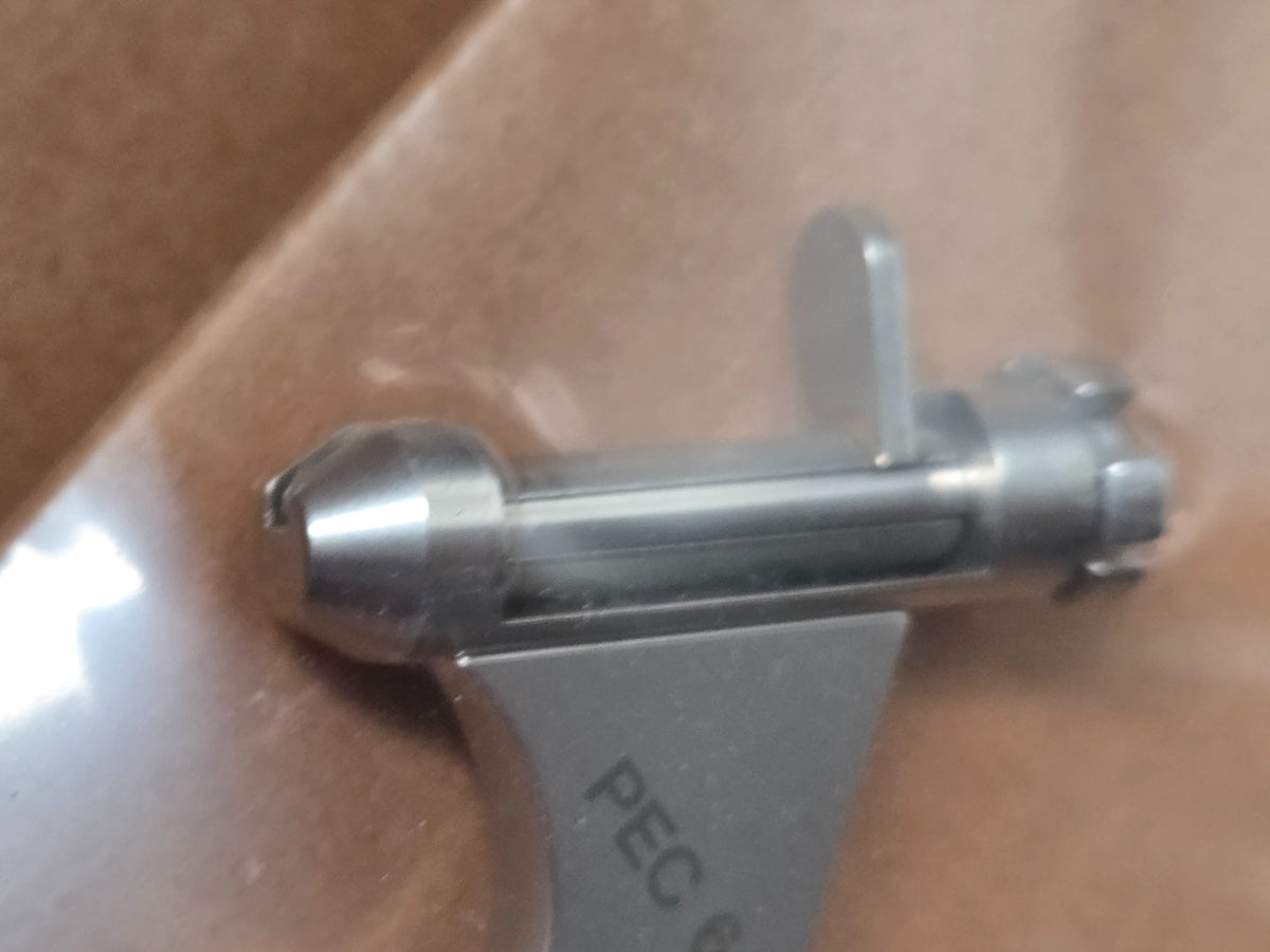 GE PEC64 H46721B biopsy needle guide side detail