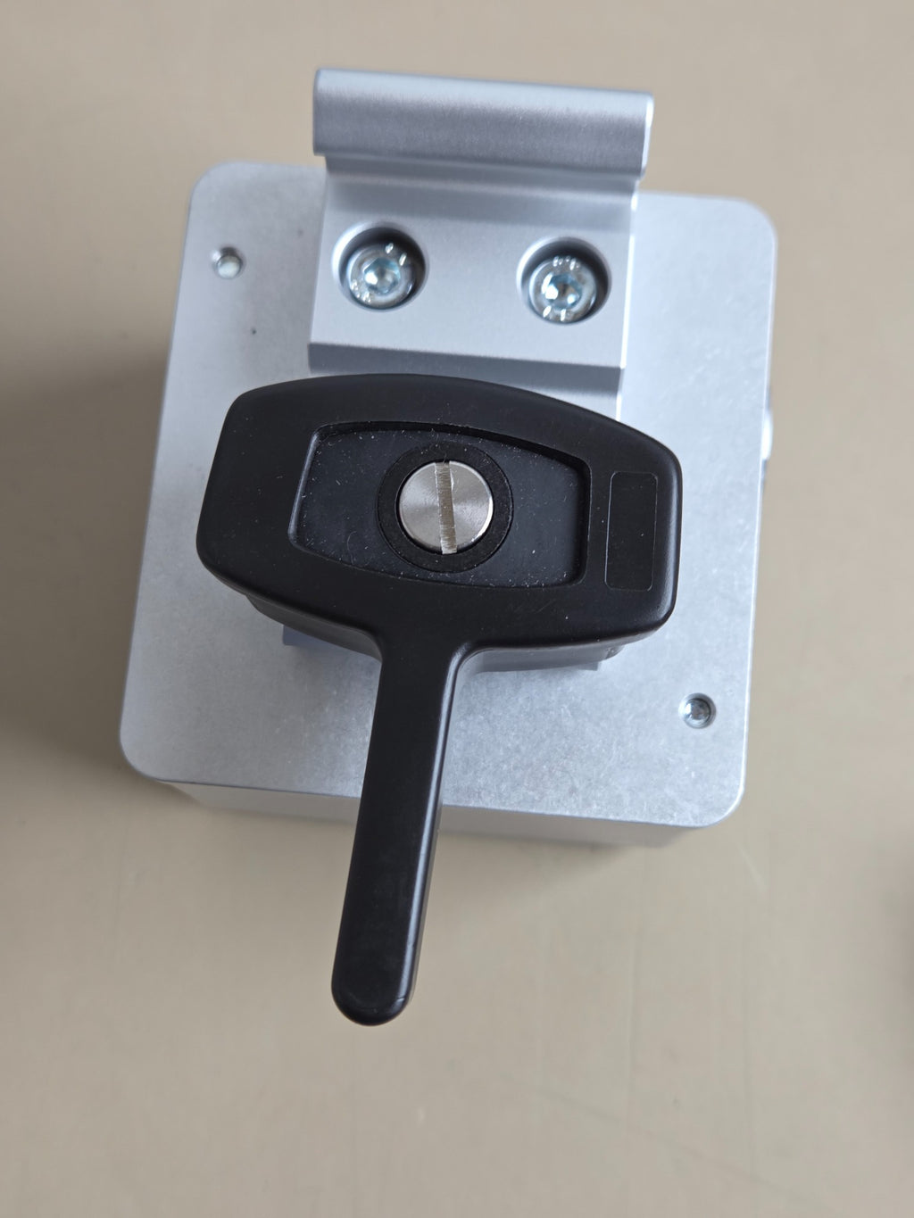 Hamilton-T1 DC connector box 161595/00 — supplied set and component details