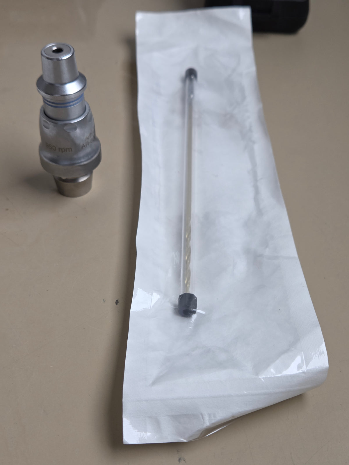 Arthrex Drill Saw Max 600 Power Surgical Drill Handpiece 8 Attachments Charger