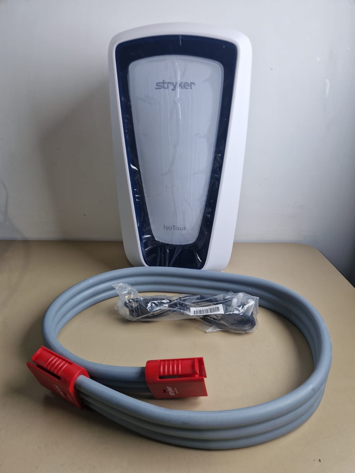 stryker isotour pump 2874 touchscreen air pump with mattress hose0