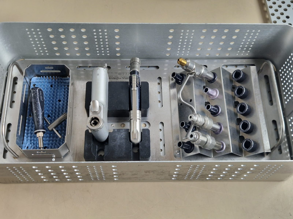 de soutter multidrive MPZ 450 micro surgical drill saw kwire jacob AO  + hose1