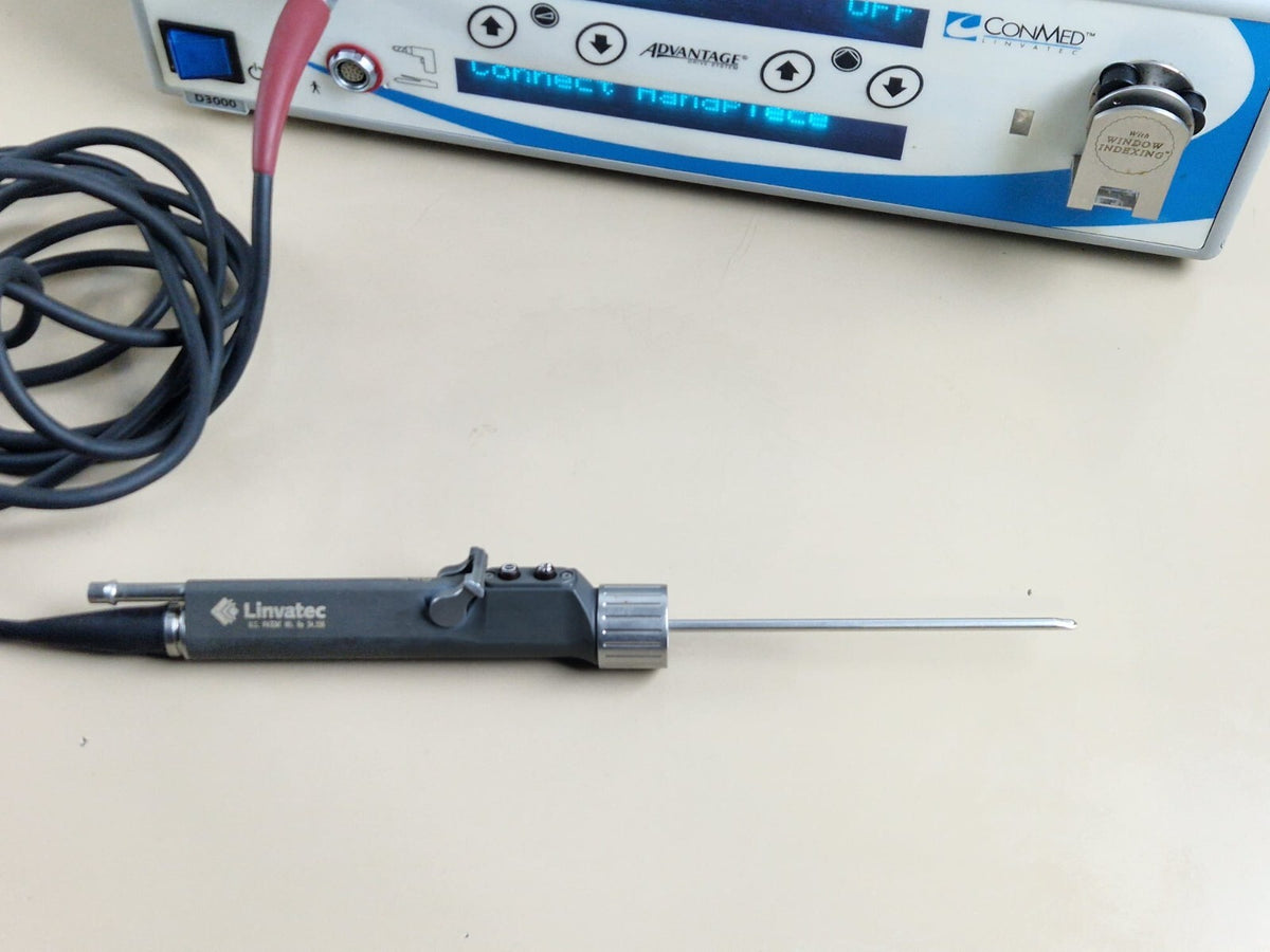 conmed linvatec D3000 advantage system with shaver handpiece D9824 + controller6