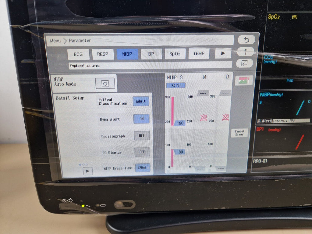 patient monitor fukuda denshi DS 8400 with dynascope DS 8700N + CO2 module23