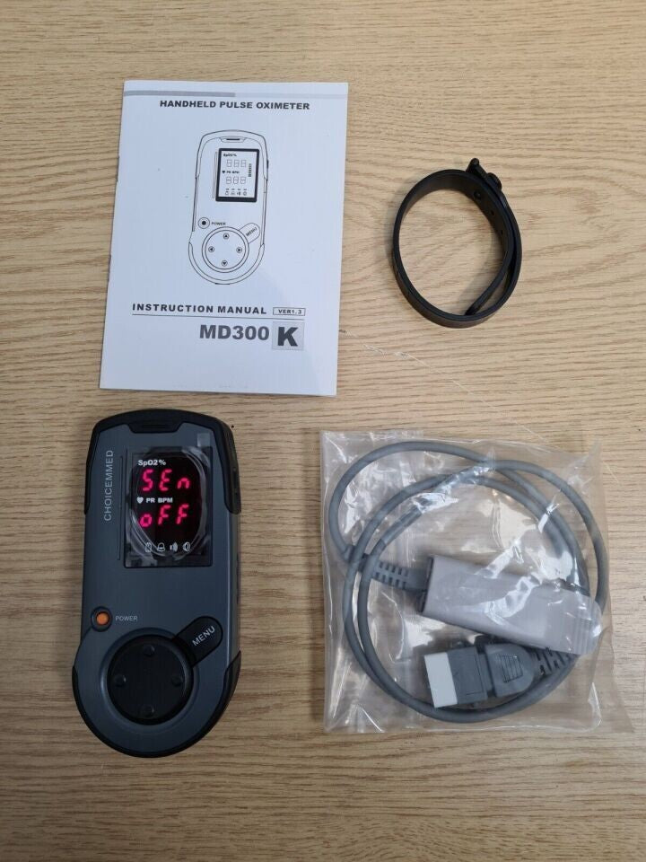 CHOICEMMED MD300K1  patient monitor pulse oximeter handheld with finger probe0