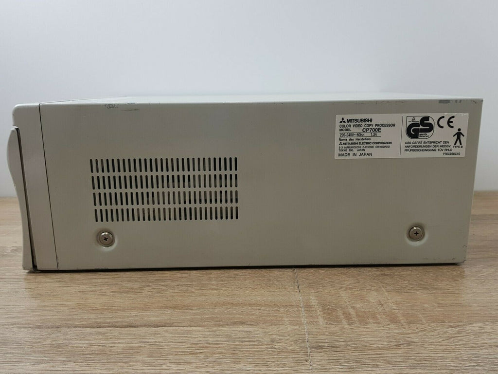mitsubishi CP700E video color RGB SYNC printer + remote controller + spare paper7