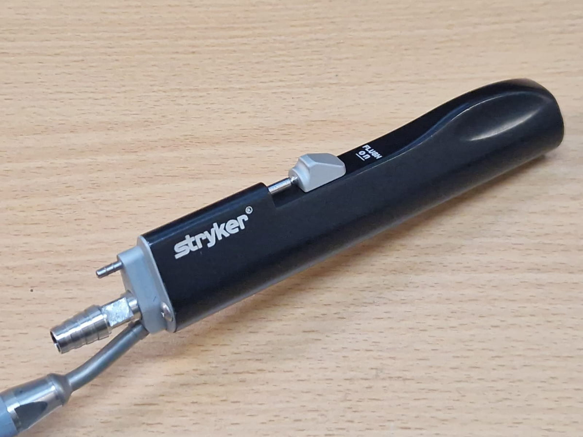 stryker core and ESSx microdebrider sinus handpiece 5290 601 200  + footswitch3