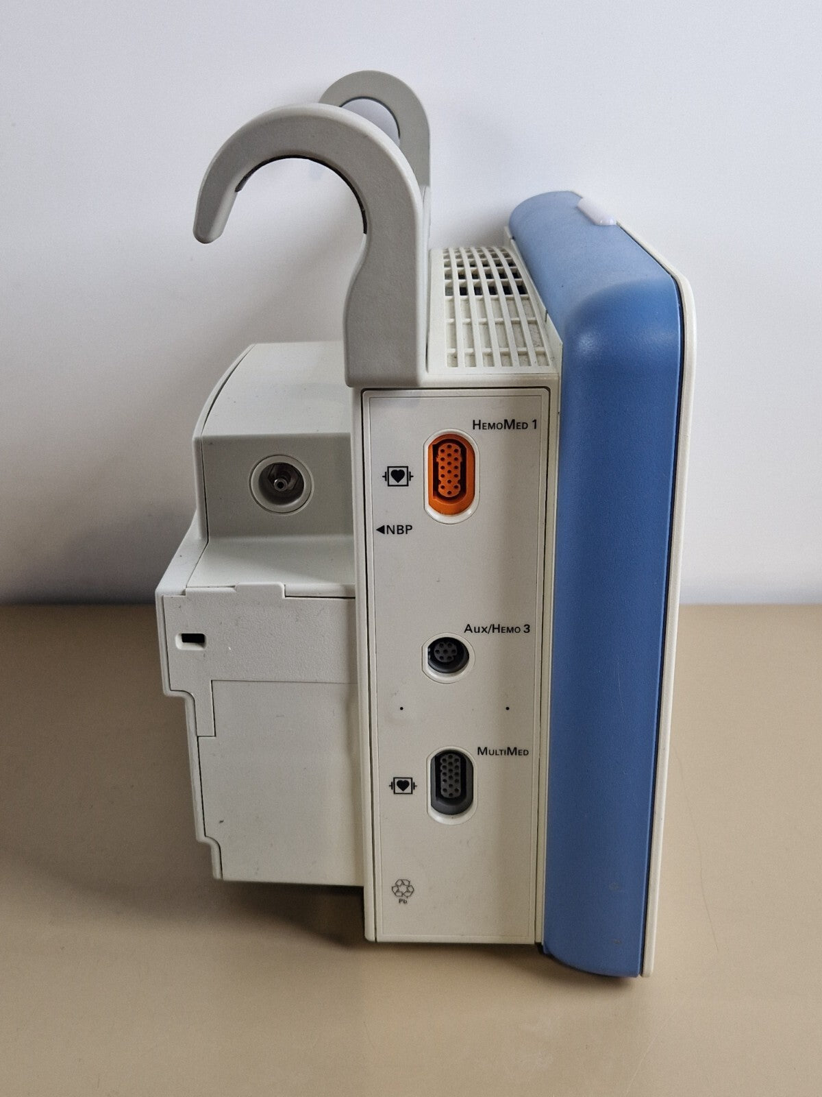 drager delta infinity patient monitor + ECG SpO2 NIBP Temp hemomed module12