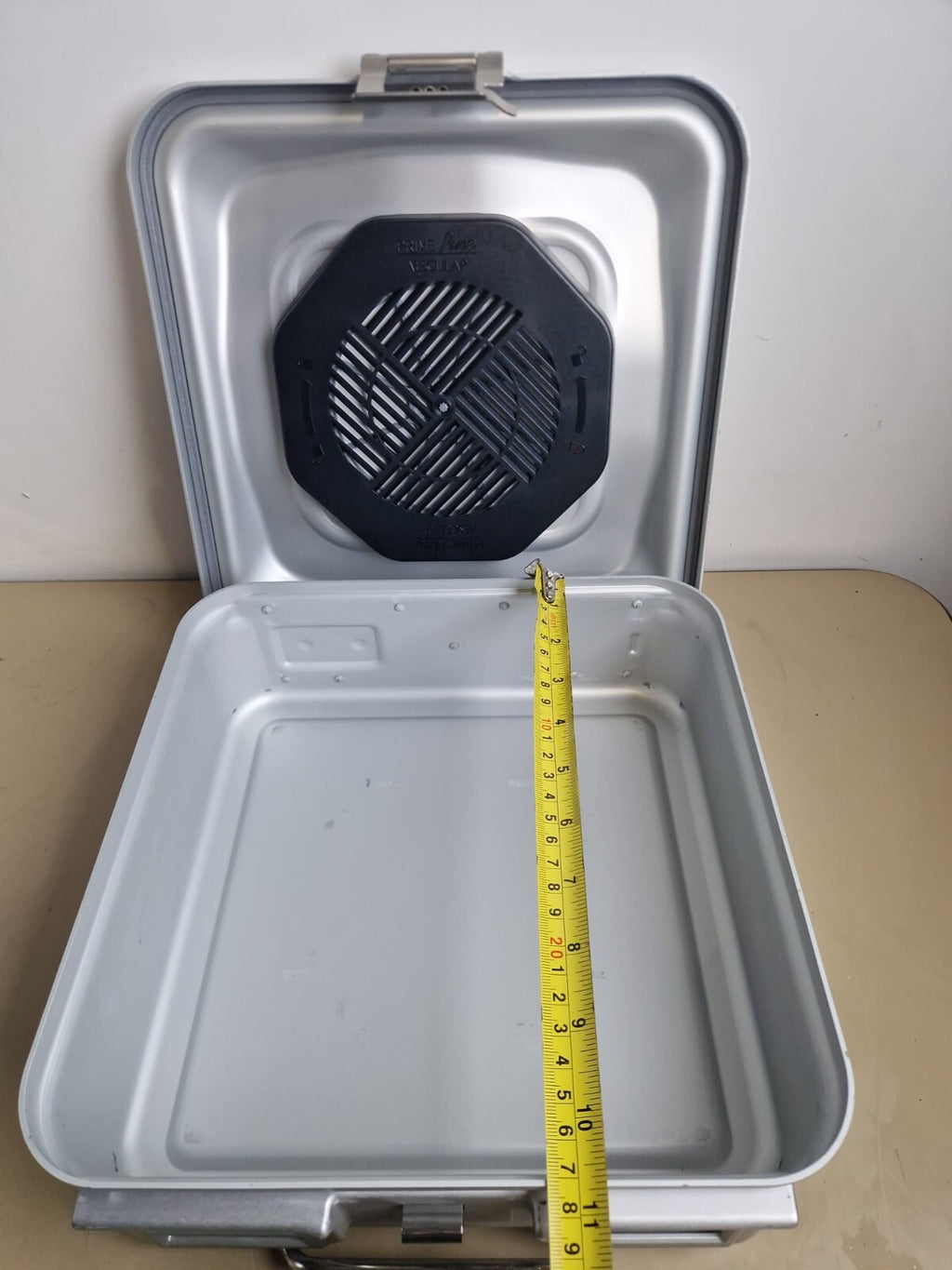 aesculap sterilization container with lid3