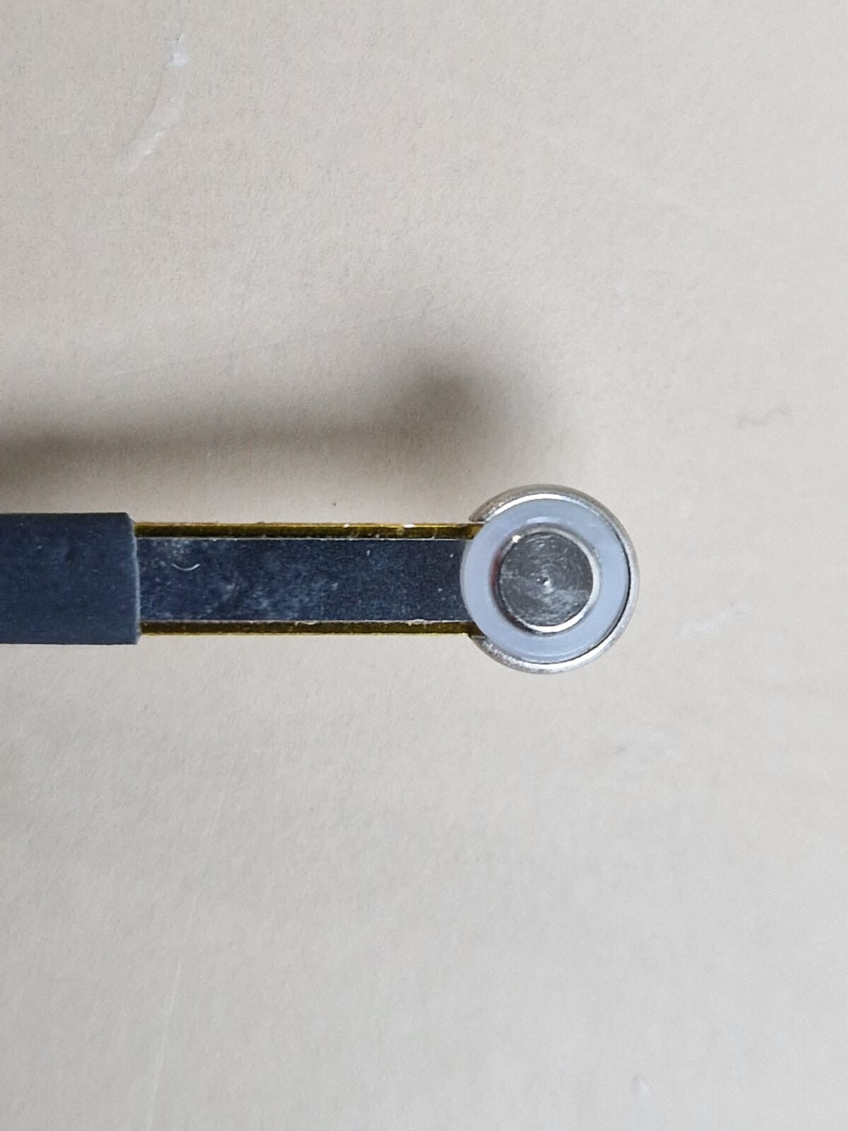 hearing aid  battery programming connector head batteripille adapter connection3