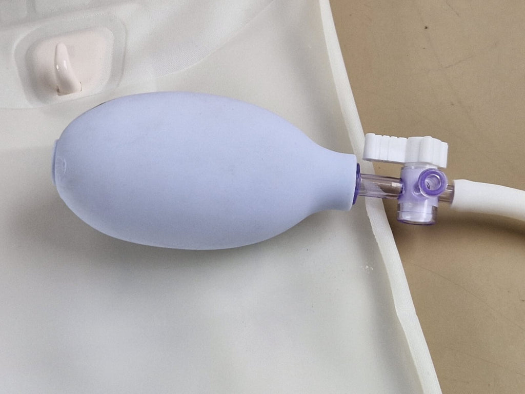 2x 500Ml Reusable Pressure Infusion Bag Fluid Cuff Pressure Bag + Pressure Gauge4