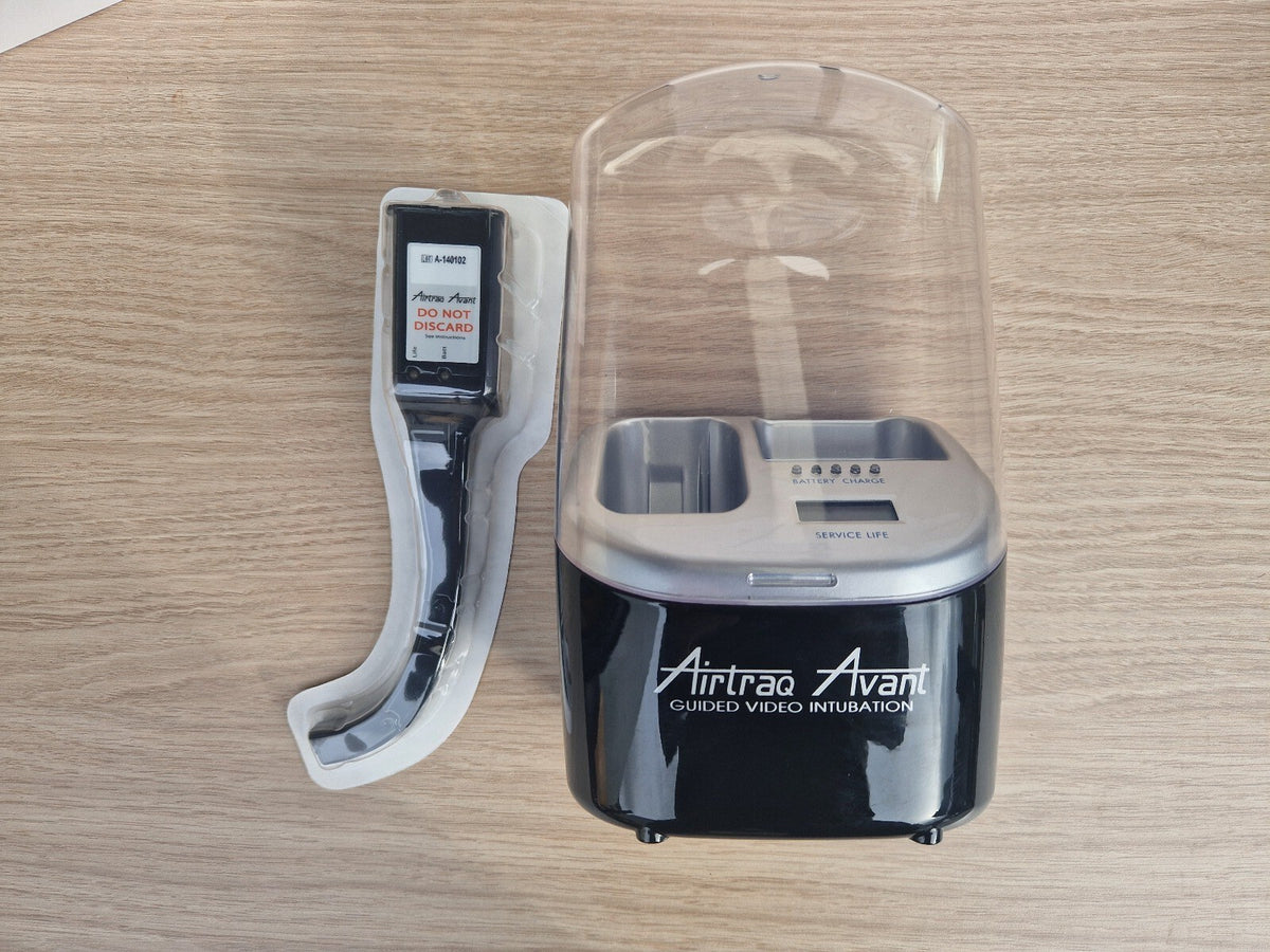 airtraq avant visulation video laryngoscope with docking  station and 23 slave3