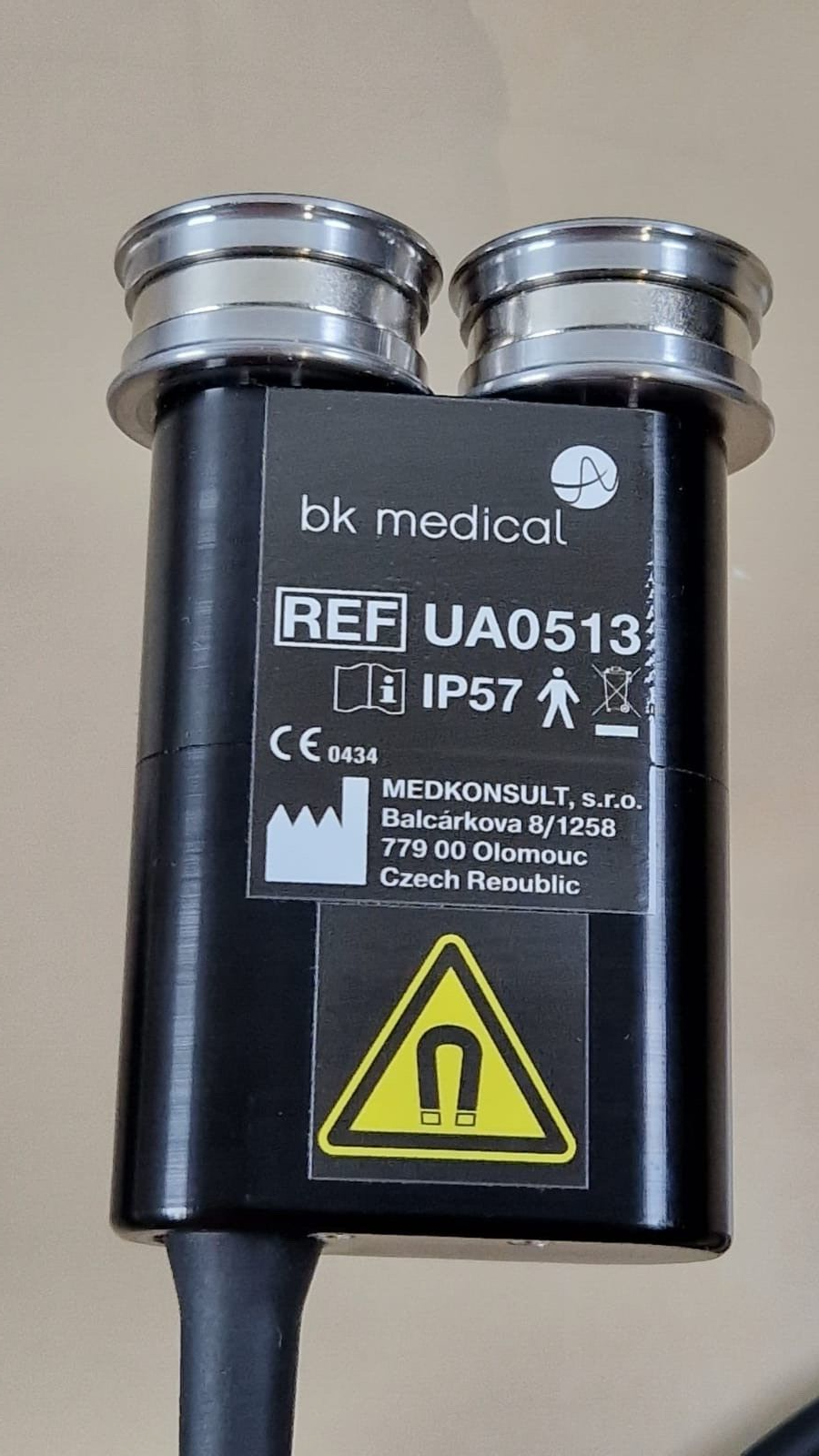 bk medical ultrasound magnetic wheel mover UA0513 motor unit and fixation handle2