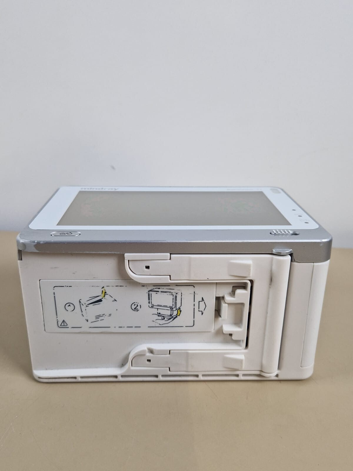 patient monitor mindray beneView T1 with Sidestream CO2 module 115 011036 0014