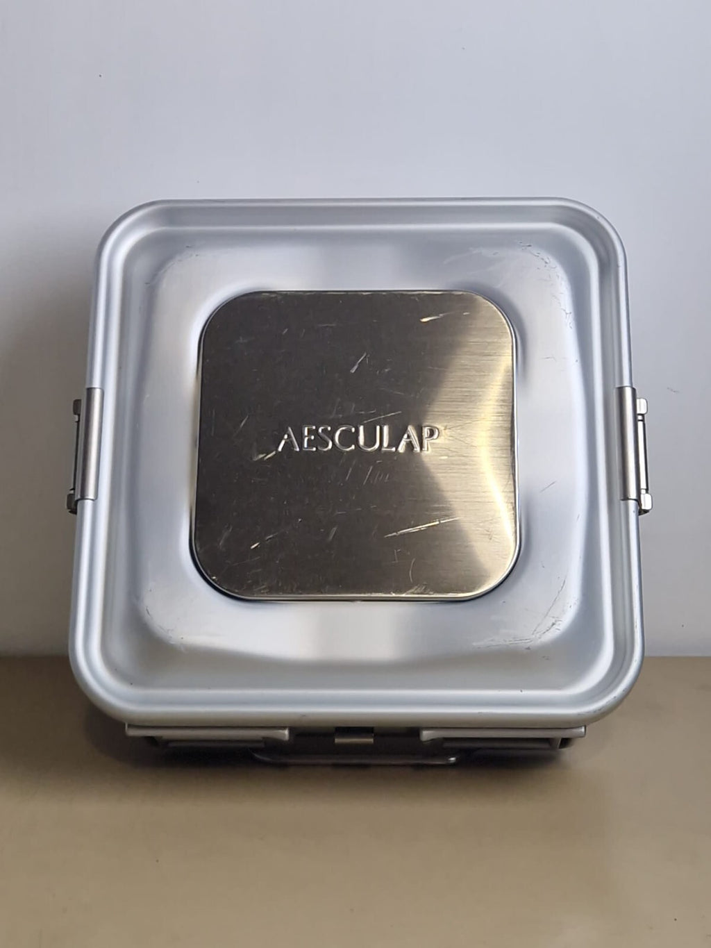 aesculap sterilization container with lid1