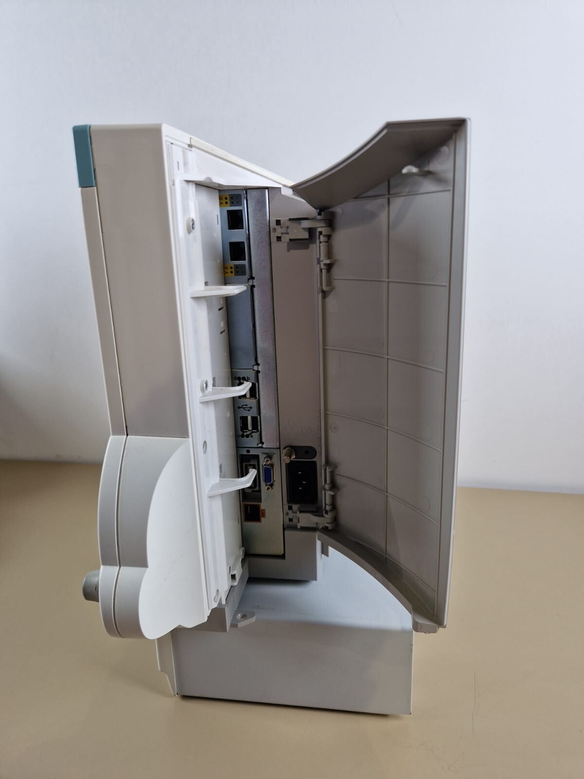 philips MP70 patient monitor X2 M3002A M1019A anaesthetic gas module 12 lead ECG13