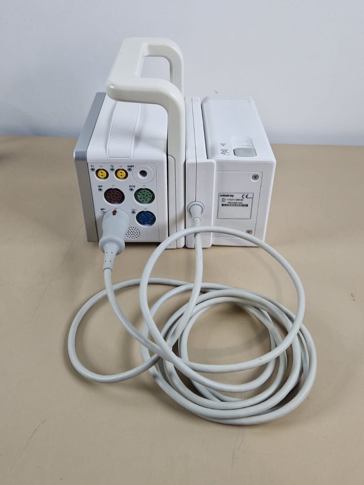 patient monitor mindray beneView T1 with Sidestream CO2 module 115 011036 000