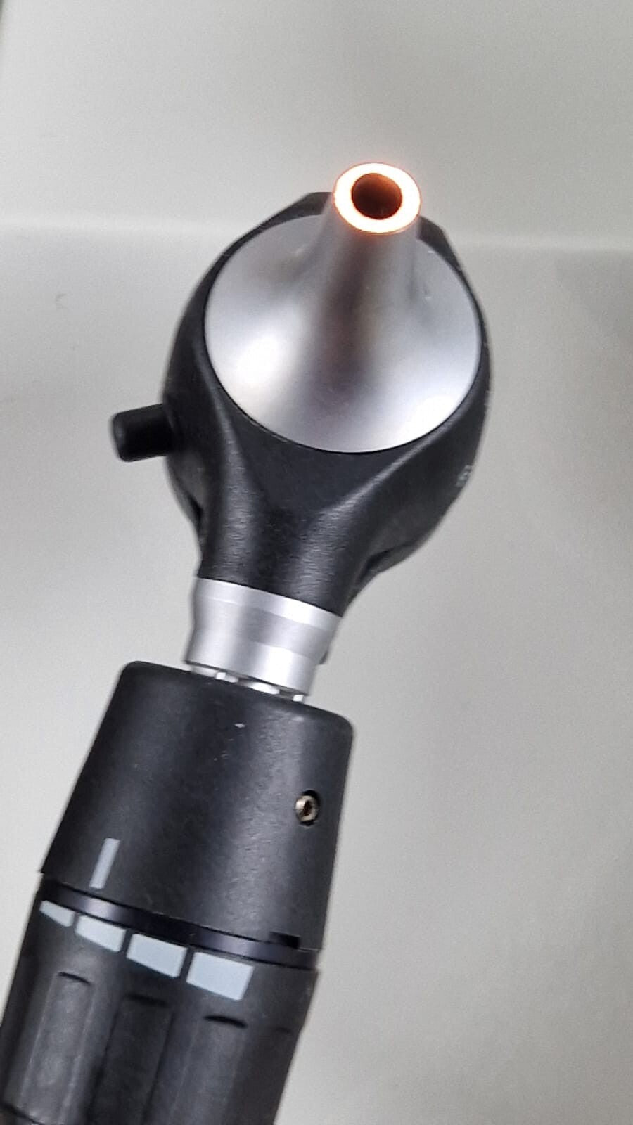 HEINE EN100 diagnostic unit with K180 otoscope with K180 ophthalmoscope heine3