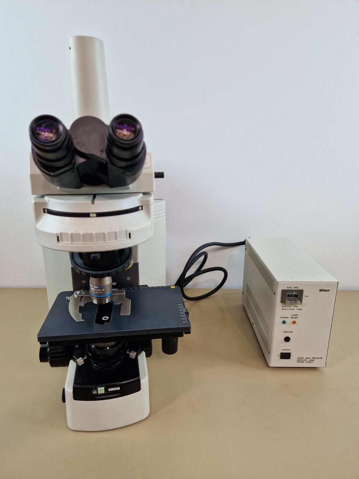nikon eclipse 80i Epi illumination fluorescen microscope + plan fluor objective2