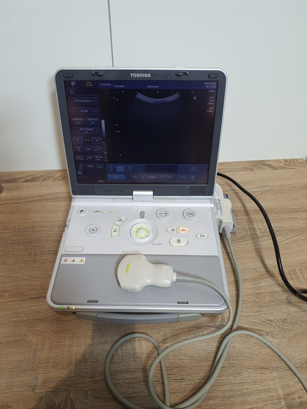 toshiba viamo SSA 640A SSA 640 ultrasound with PVT 375ST convex transducer probe1
