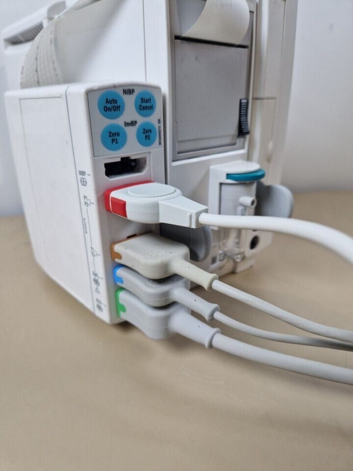 ge datex ohmeda S/5 FM patient monitor with CO2 module printer ECG SpO2 IBP Temp4