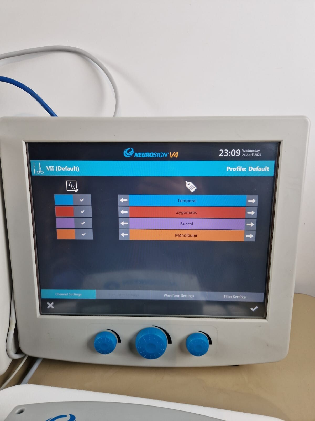 magstim neurosign V4 nerve monitor pre amplifier laryngeal electrode cable probe3