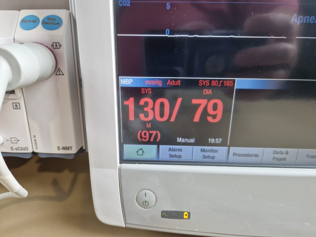 ge carescape B650 anaesthesia patient monitor with E sCAiO gas   E NMT module GE5