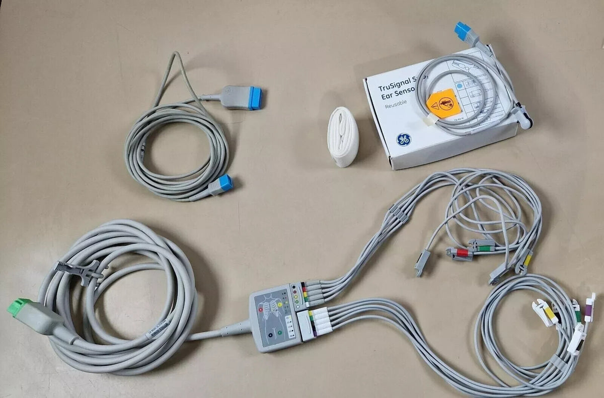 GE B40 patient monitor + CO2 module 12 leads ECG SpO2 IBP Temp cables 2 battery4