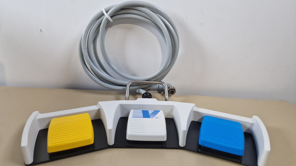 covidien valleylab force triad three pedal footswitch controller ref: FT60037