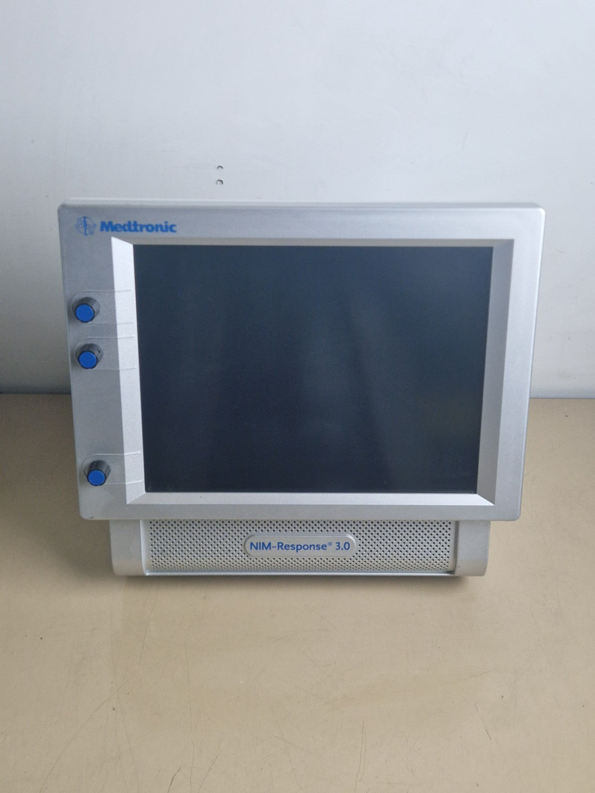 medtronic nim response 3.0 neuromonitoring system 4 channel neuro module monitor12