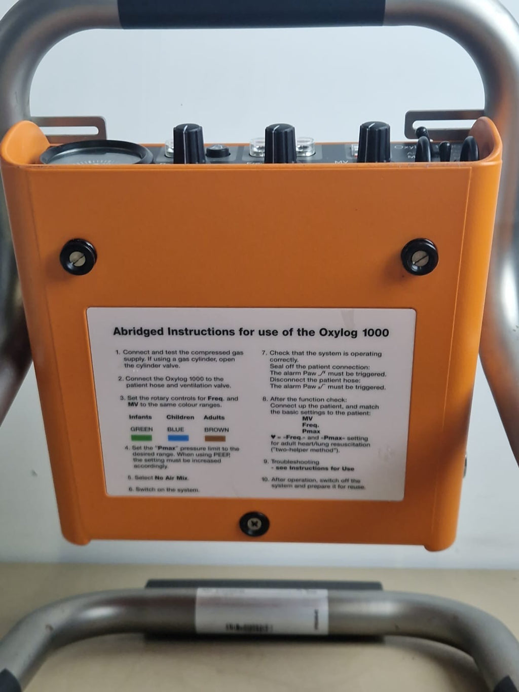draeger oxylog 1000 ventilator drager with hose and ambulance cradle5