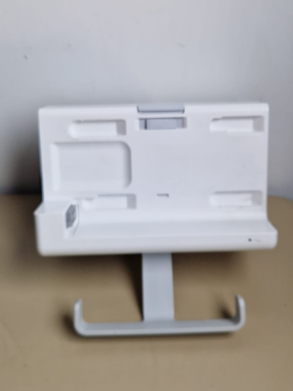 philips intellivue docking station charger 867043   X2 X3 MP2 MX10 100 240 volts0