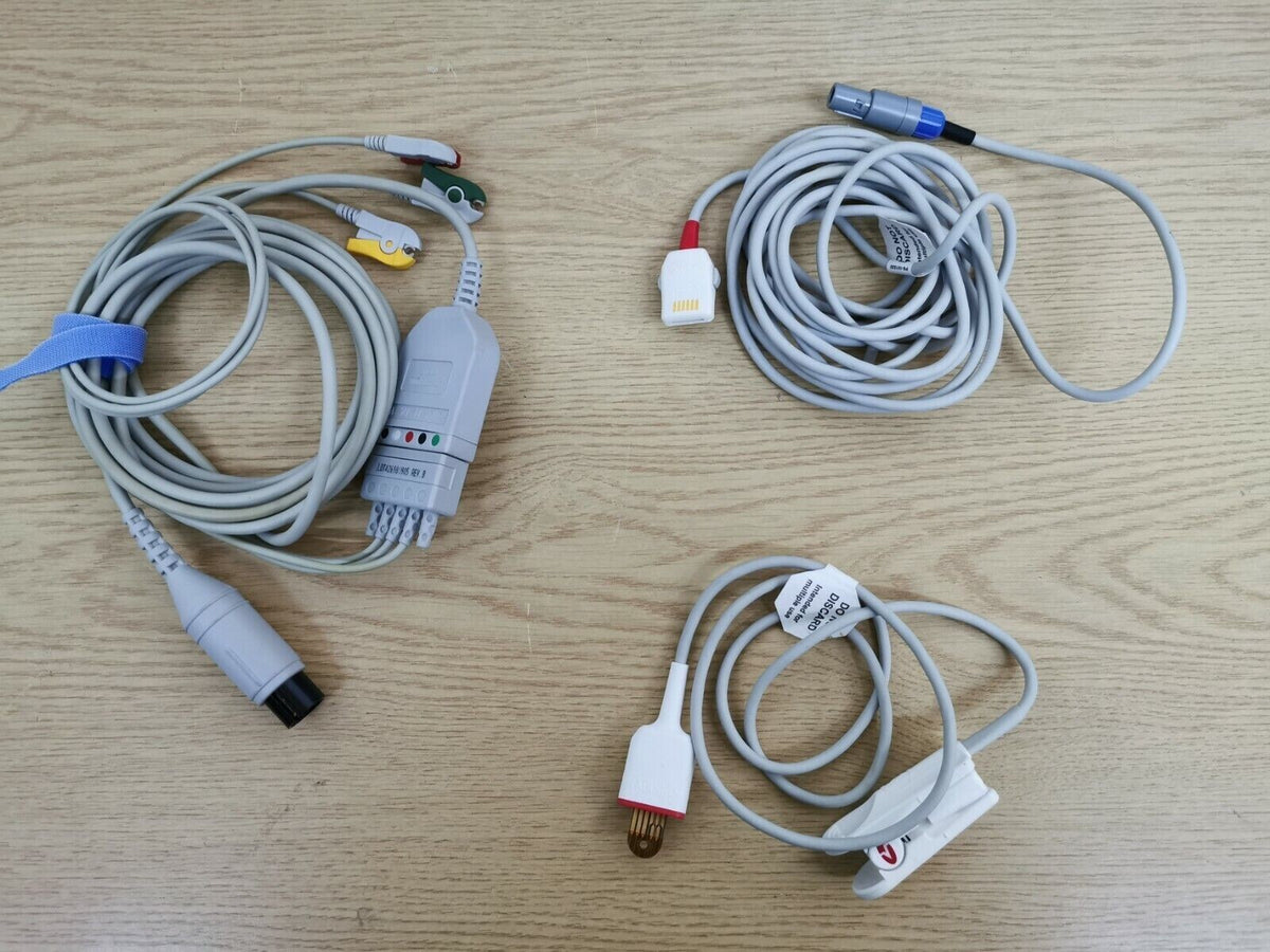 charter kontron CK3100 patient monitor with vital parameters + CO23