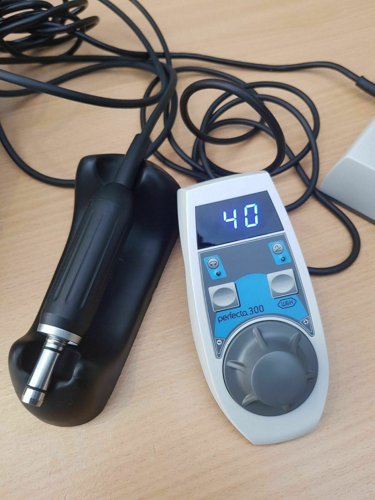 WH perfecta 300 dental surgical micro motor control unit with footswitch1