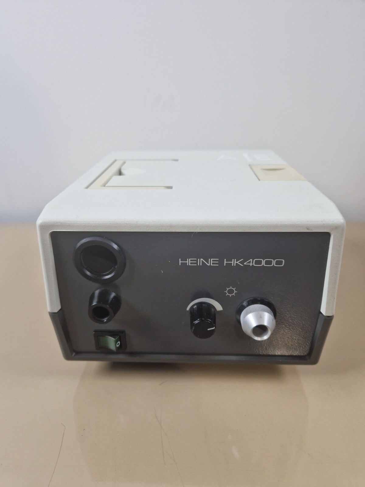 heine HK4000 surgical optic light source2