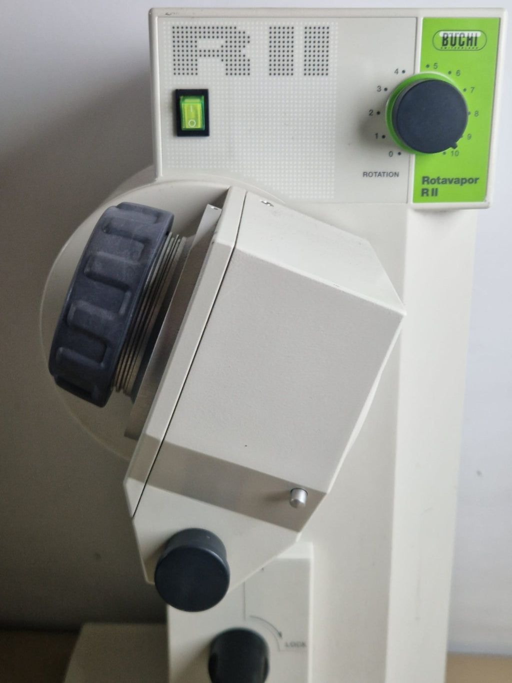 buchi rotavapor R II evaporator Rotary Evaporator3