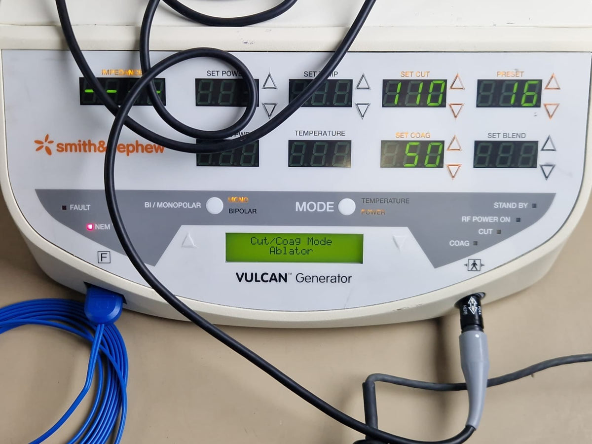 smith nephew vulcan generator 7210812 with footswitch and handpiece1