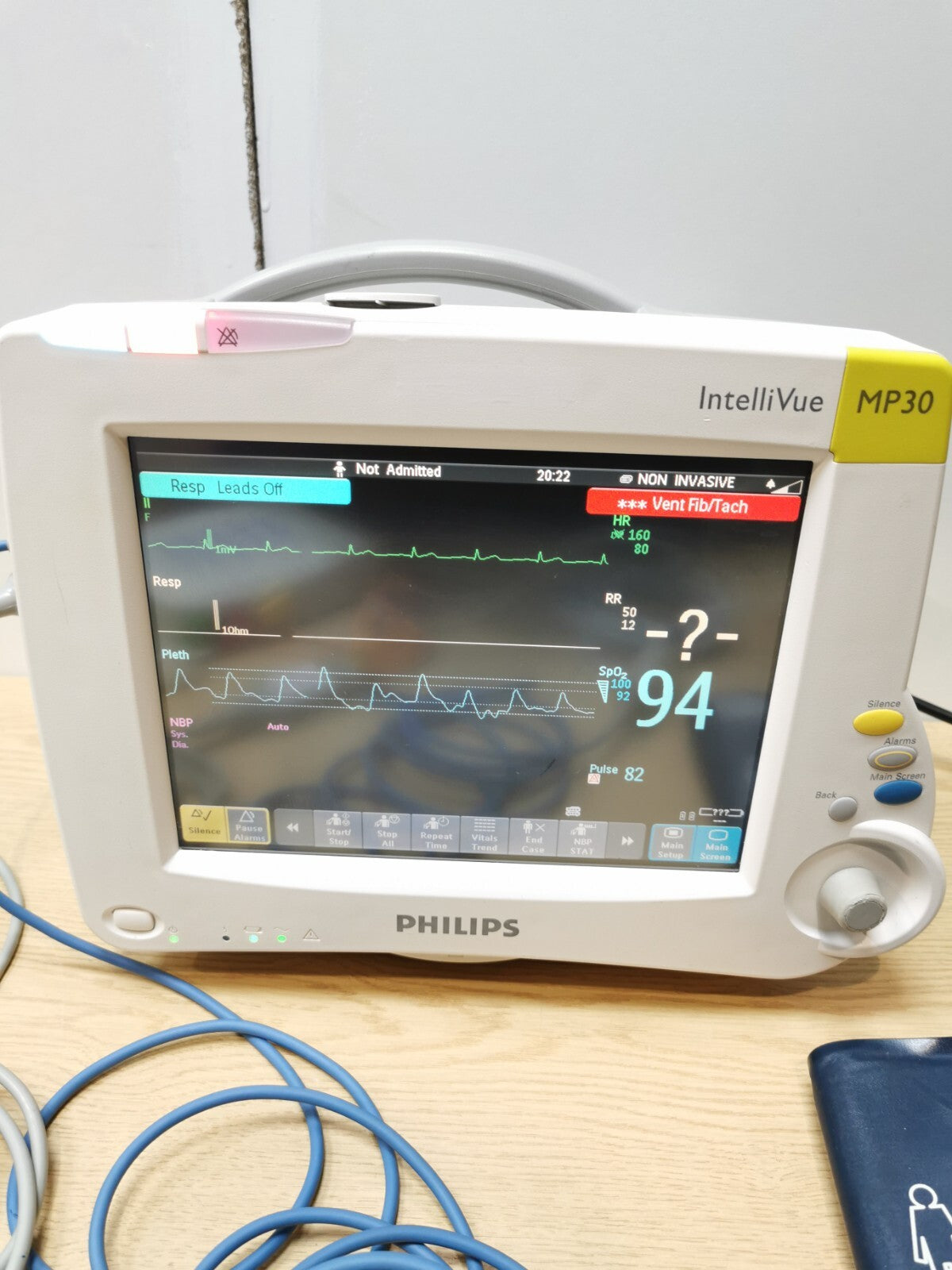 philips intelliVue MP30 patient monitor M3001A module SpO2 sensor ECG NIBP cable2