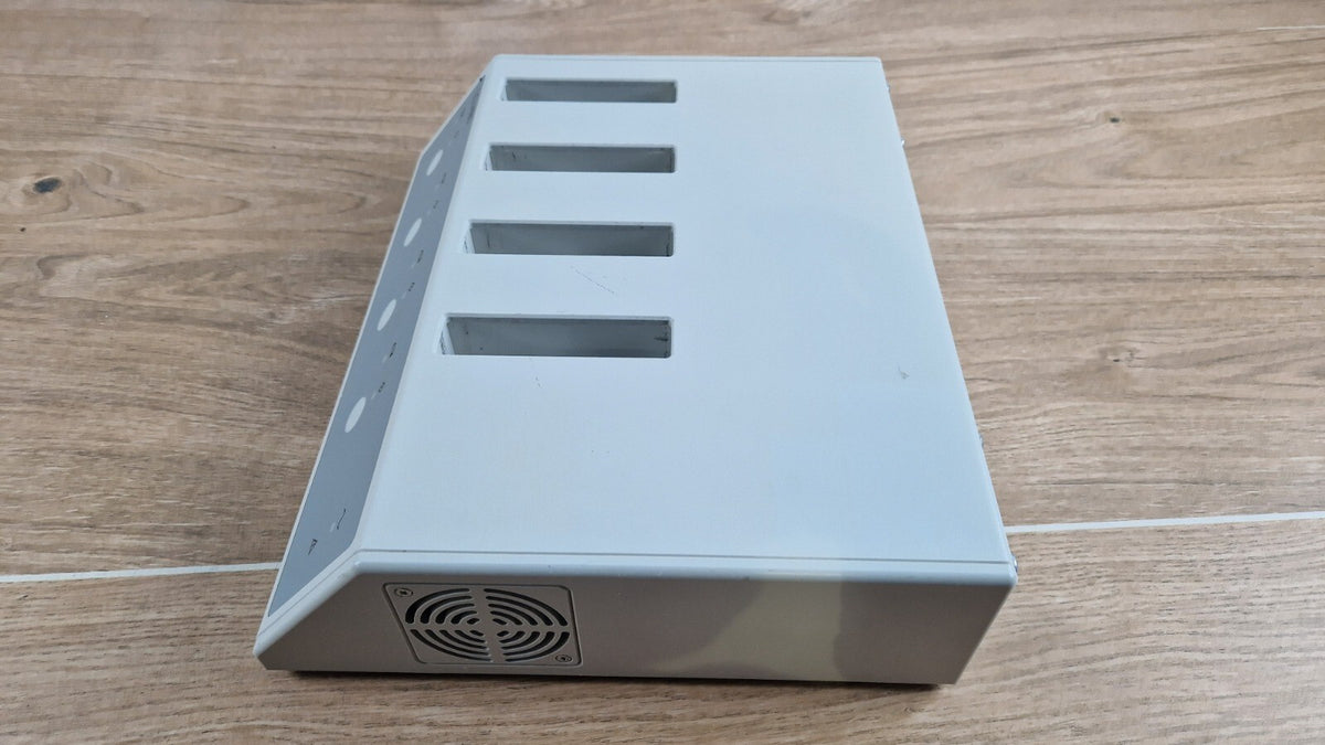 philips M8043A LG1480 4 slot battery charger8