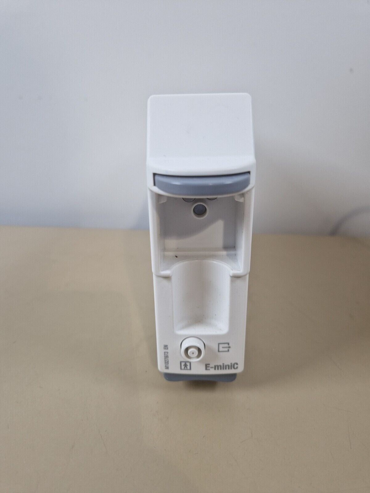 ge datex ohmeda e-minic-00 CO2 module with 2x brand new water trap0