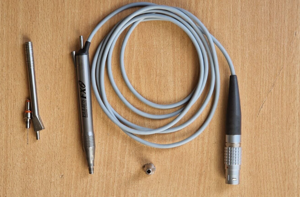 AMO sovereign ellips FXO  ultrasond phaco handpiece +irrigation Aspiration tool0