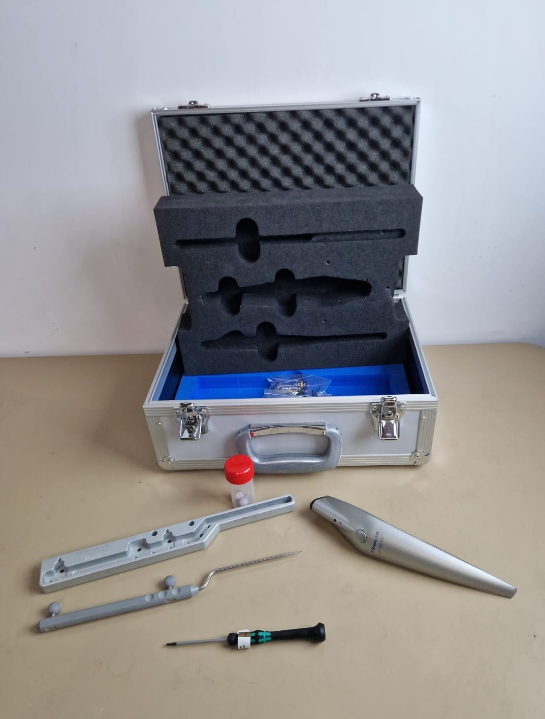 brainlab Z touch laser handpiece pointer navigation peripherals21