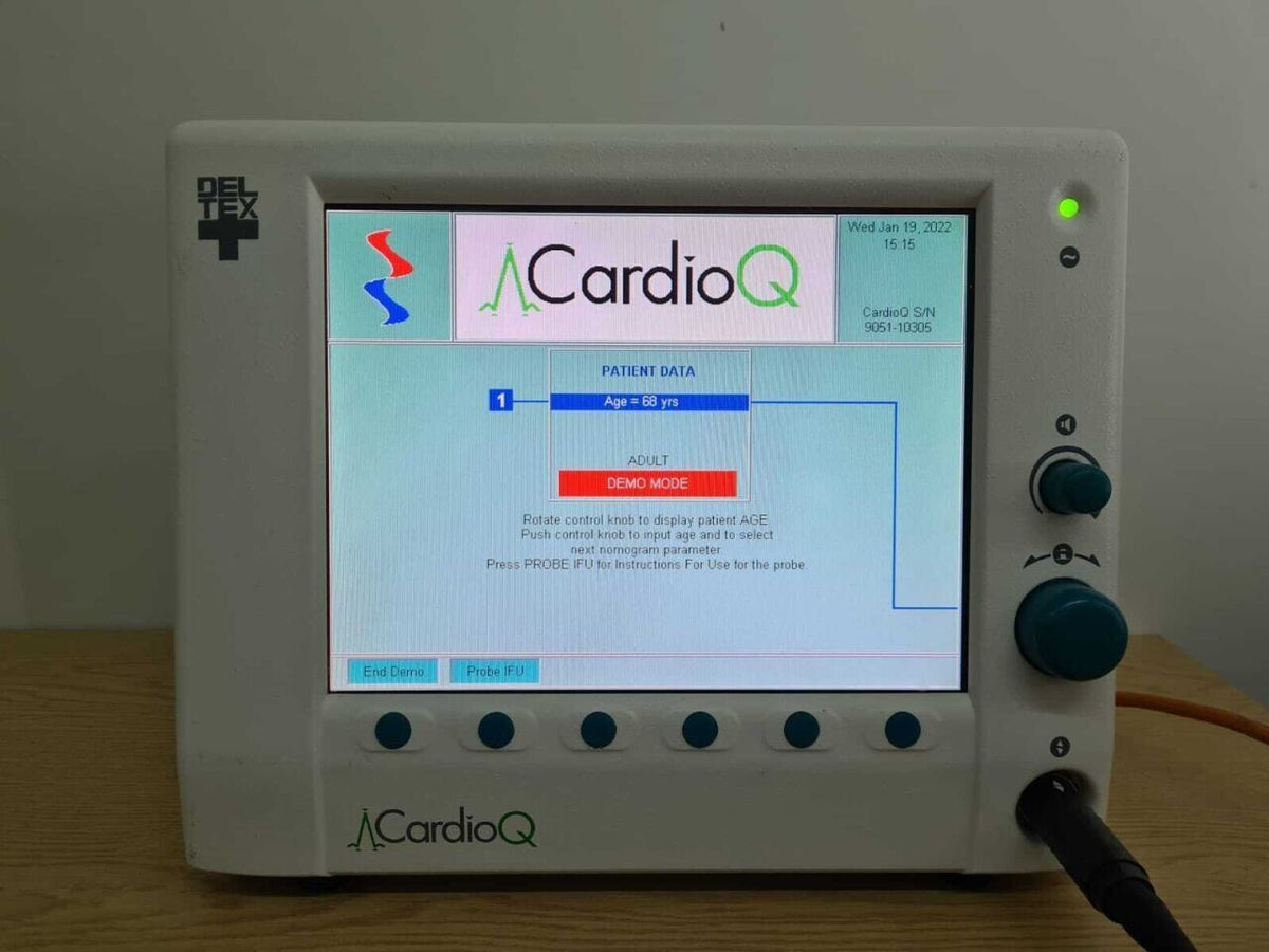cardioq oesophageal patient monitor with probe cable and a truevue doppler probe2