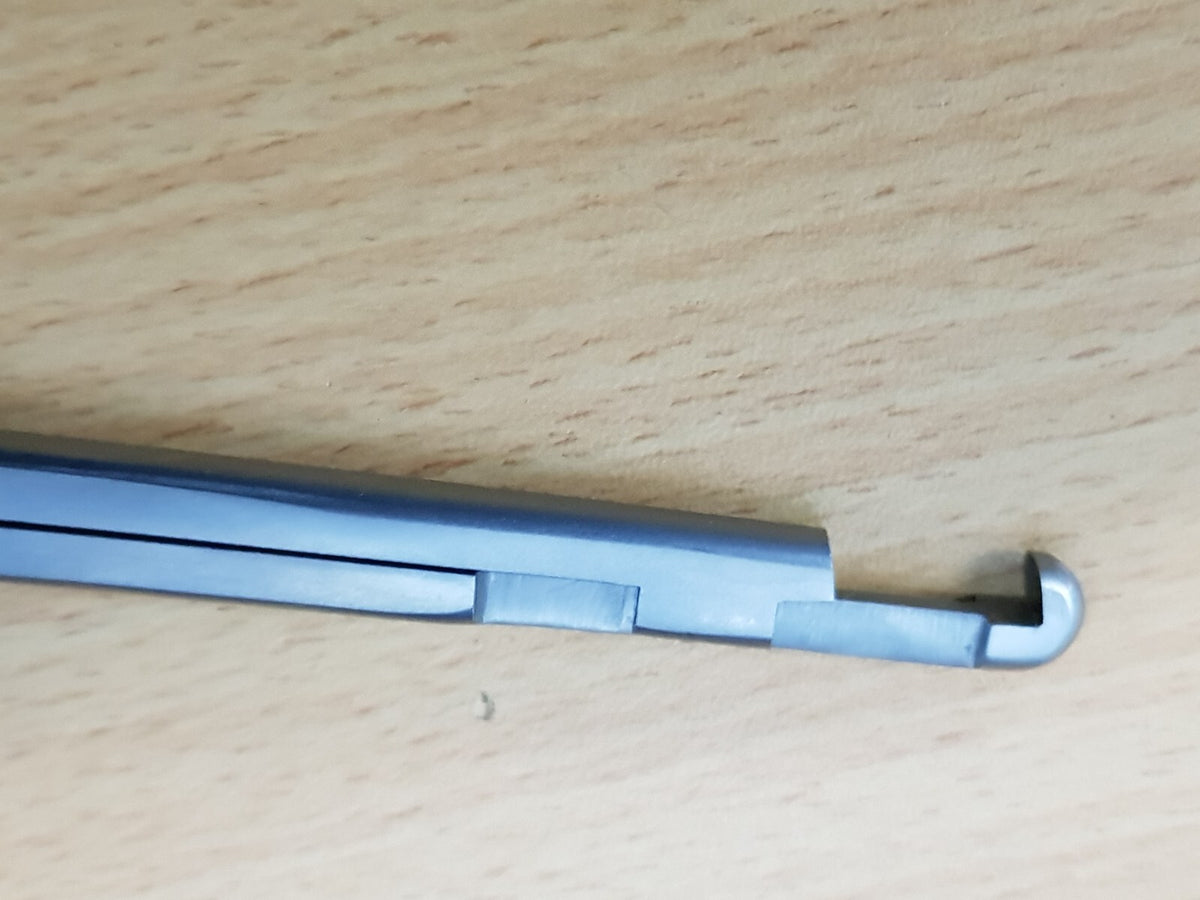 downs aesculap duggan rongeur angled punch 4mm bite upward ref: JJ-133-04-L3