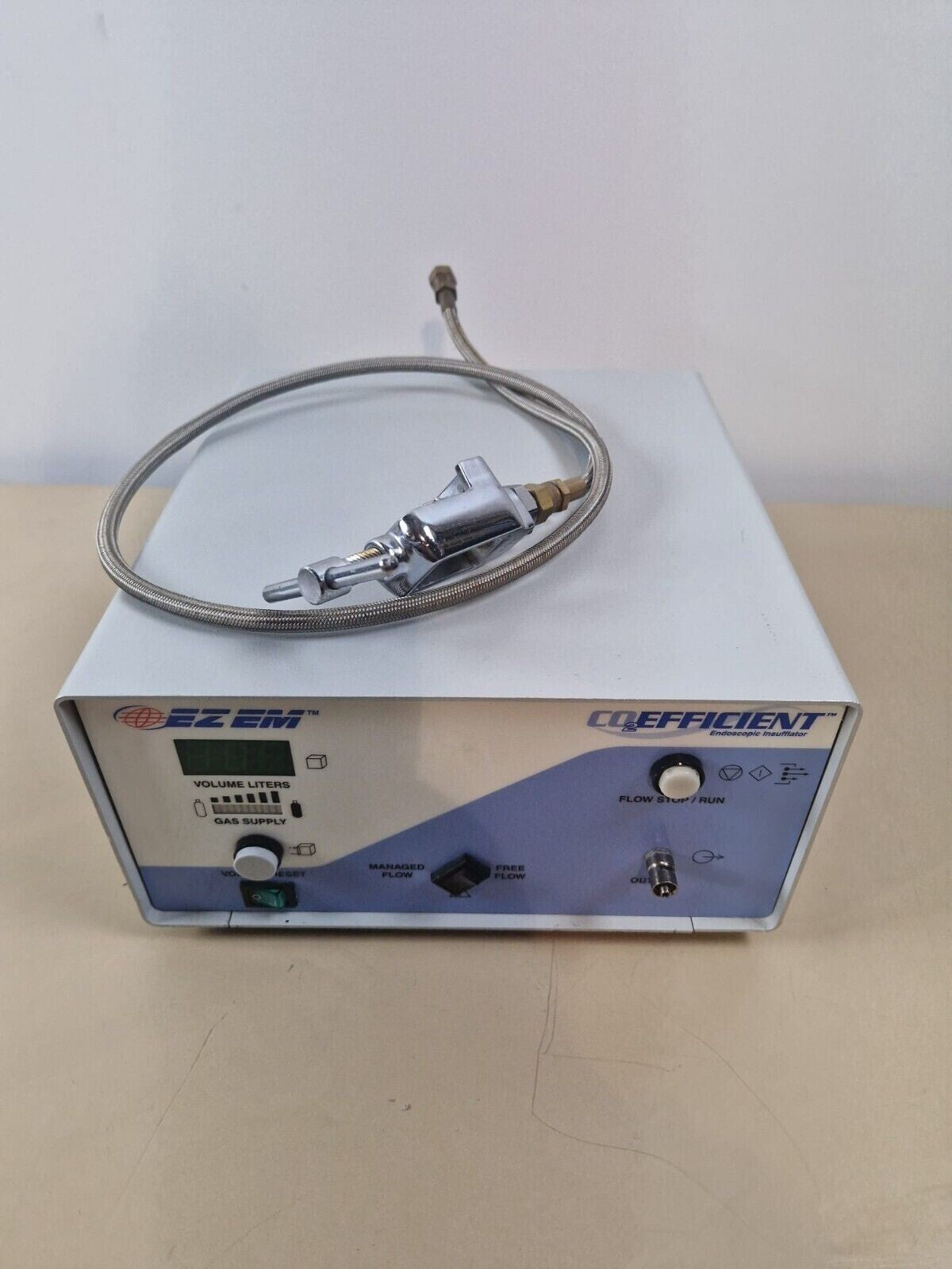 ezem co2 efficient endoscopic insufflator with bottle hose connector insuflator10