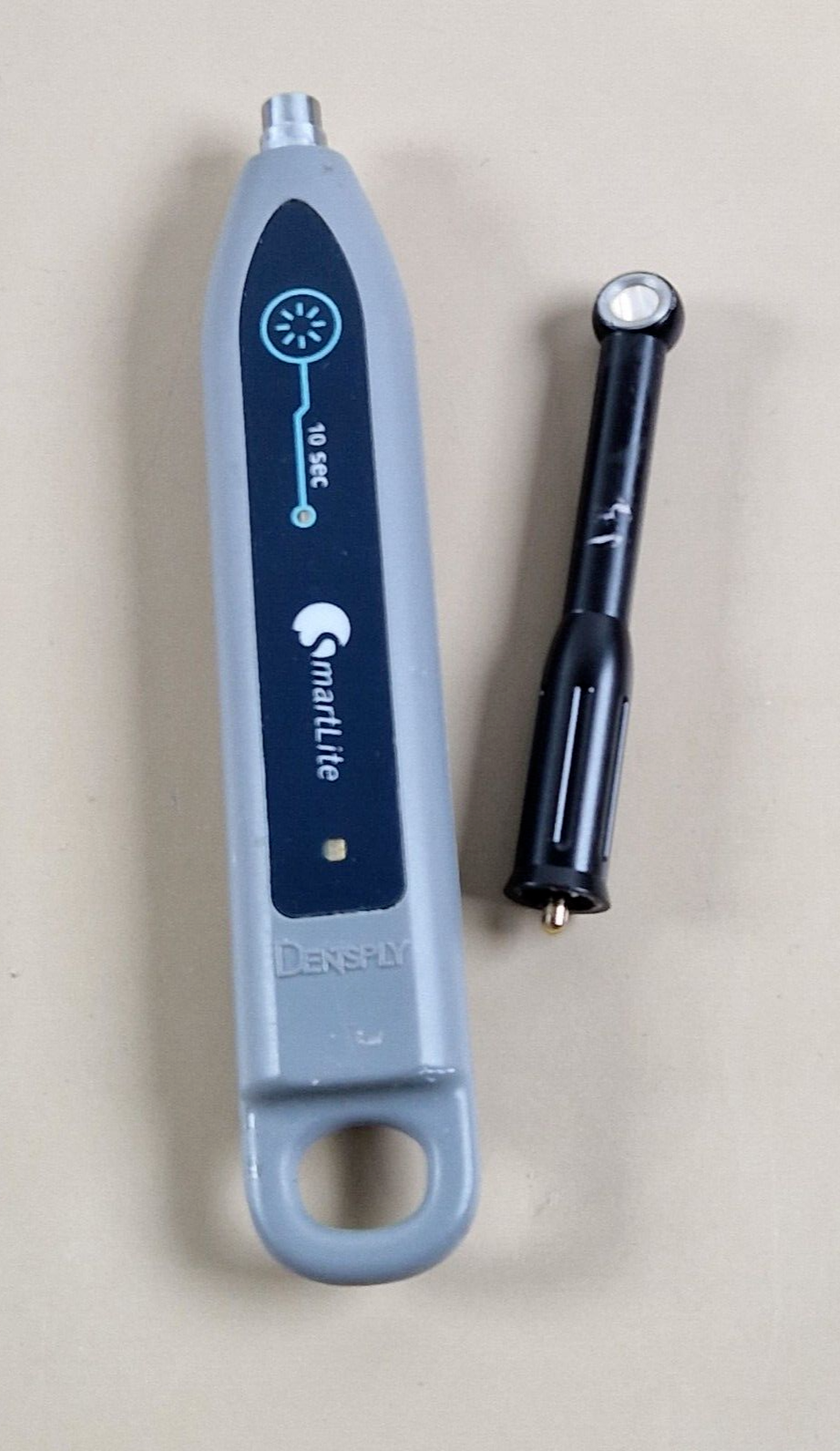 dentsply smartlite dent ply smartLite curing light1