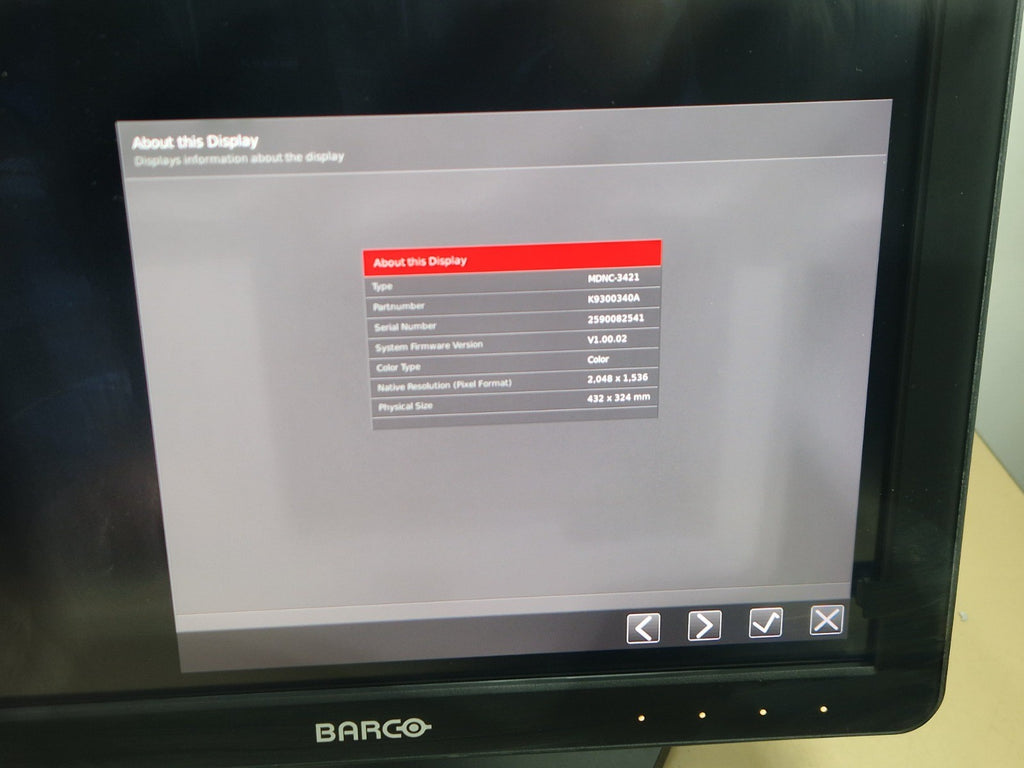 barco MDNC 3421 3MP 21" radiology display monitor K9300340A with power supply2